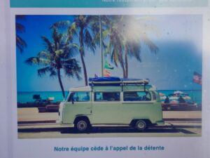 Notre équipe cède à l'appel de la détente ... Le Buveur de Lune prend des vacances dimanche soir 31 aout.A bientôt pour Gwen et Patrick...